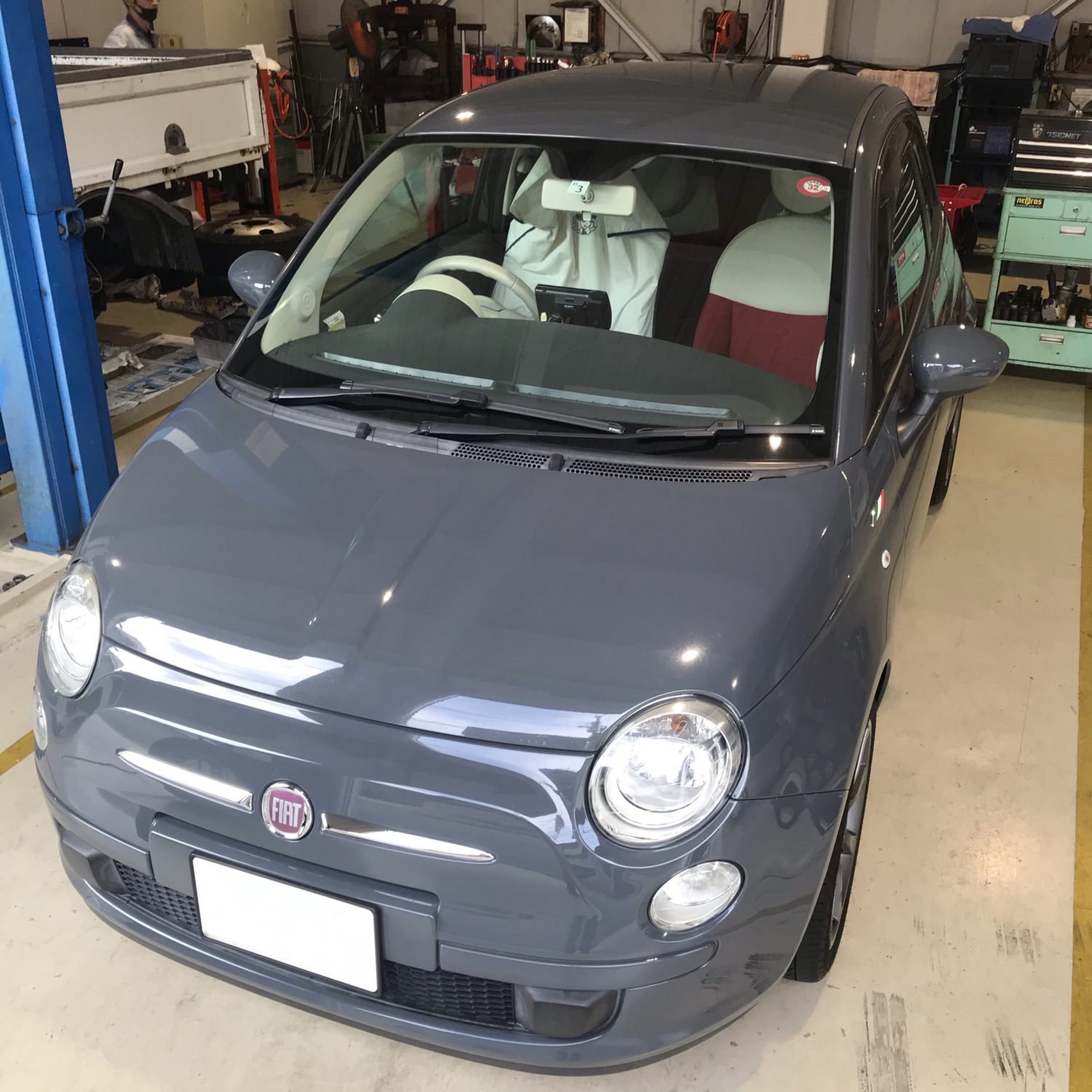 FIAT500 クラシック エンジンフードオープンステー左右2点（上開き